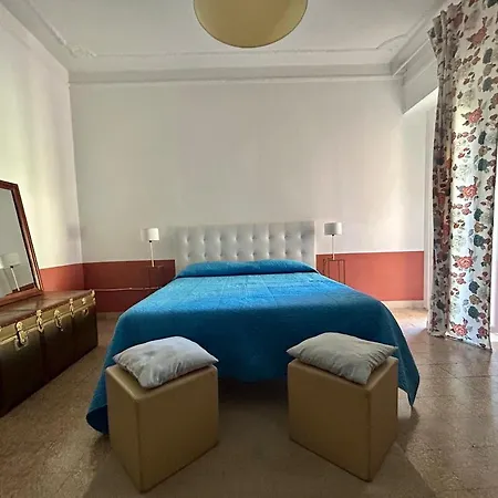 Downtown And Castellamare Station Holiday home Pescara