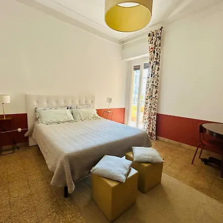 Casa vacanze Downtown And Castellamare Station